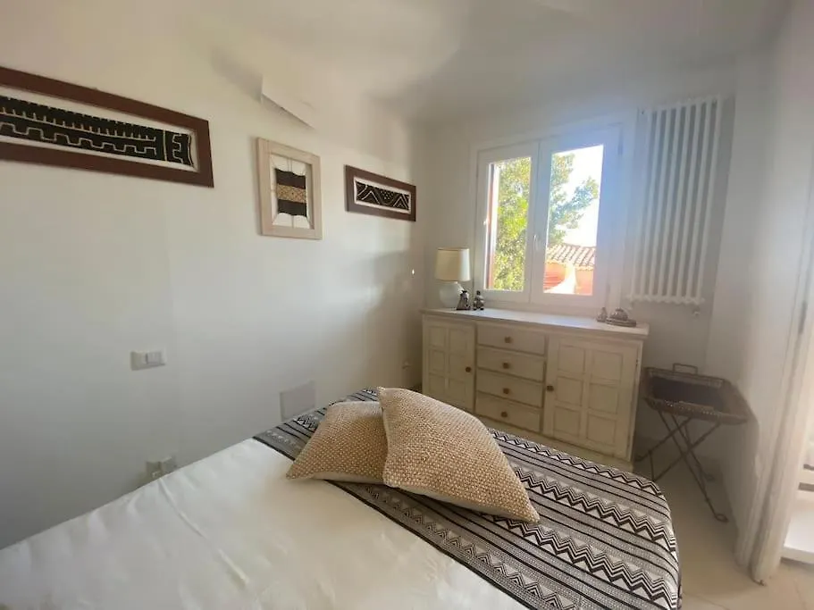 Holiday home Villetta Girasole, Piscina, Vista Mare, Wifi Porto San Paolo  Italy